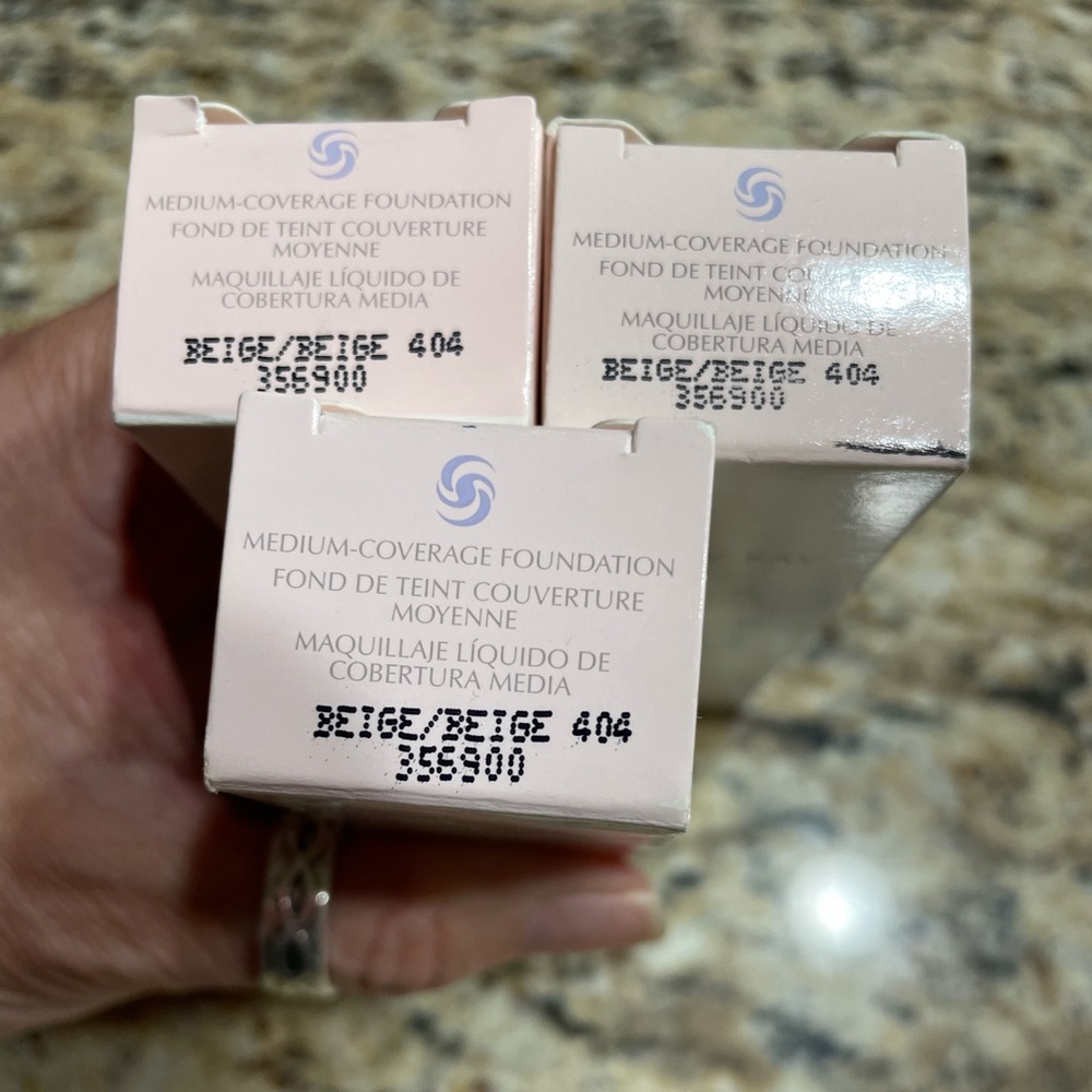 Mary Kay Medium Coverage Beige 404